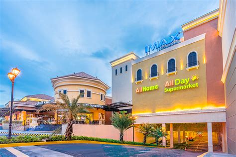 Mall in Sta. Rosa City, Laguna .